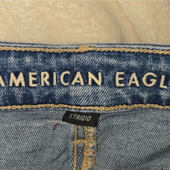 American Eagle Mom Jean Size 6 - Picture 3 of 6